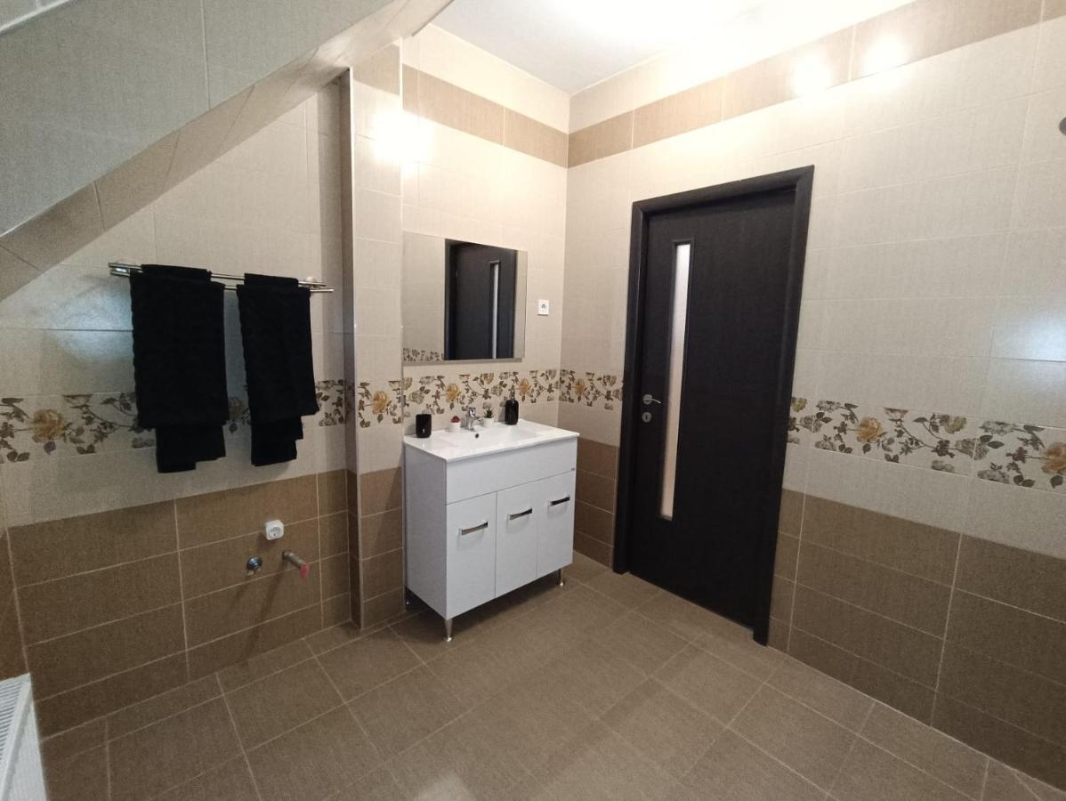 Moonlight Apartments Сибиу Екстериор снимка