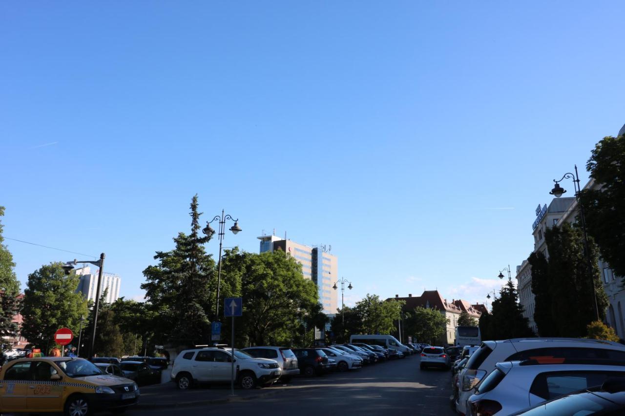 Moonlight Apartments Сибиу Екстериор снимка